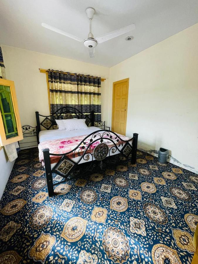 Laal Haveli Hotel Skardu Bagian luar foto